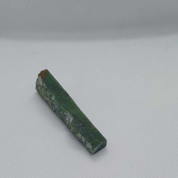 (Grade-A) BC Nephrite Jade Specimen 37g - Picture 3 of 4